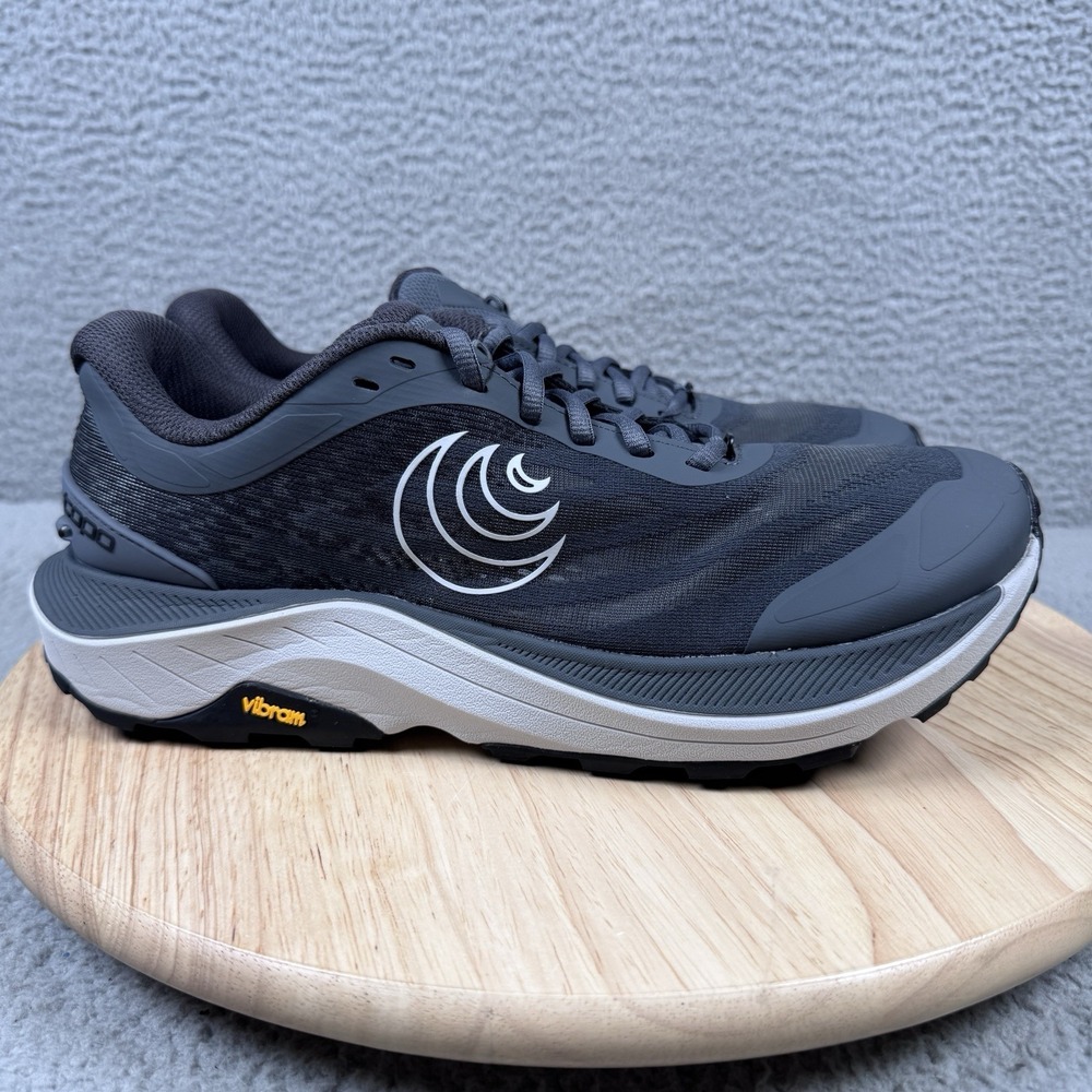 Topo Ultraventure 4 Mens 9.5 Wide Shoes Gray Trail Running Hiking Shoes Vibram